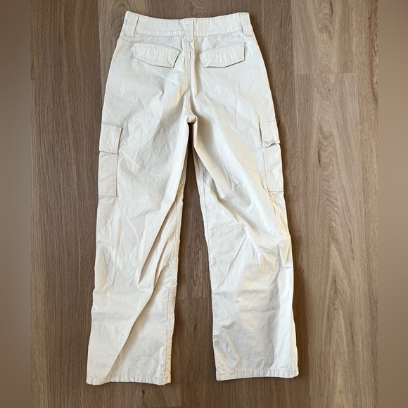 Hollister High-Rise Baggy Cargo Pants - Picture 6 of 6